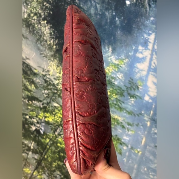 Gucci Leather Wristlet Clutch Authentic - Picture 9 of 11